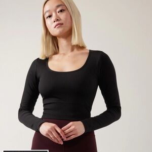 Athleta Black Long Sleeve Crop Top